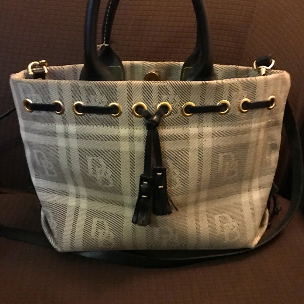 DB womens handbag purse GREAT condition dooney Burke